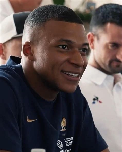 Pin De Tina Em Kylian Mbappe