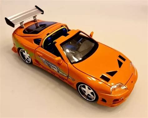 Miniatura Toyota Supra Velozes E Furiosos Brian Escala 1 24 à venda em