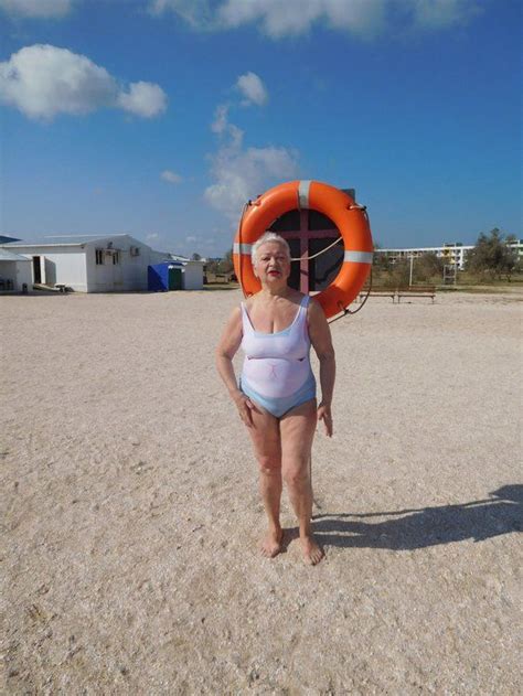 Sweet Granny On The Beach Scrolller