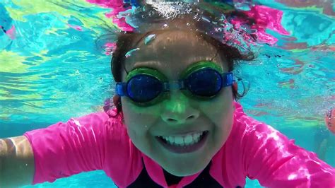 Sister Fun At The Swimming Pool Youtube