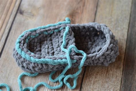 Super Chunky Crochet Slippers Crochet Pattern Whistle And Ivy