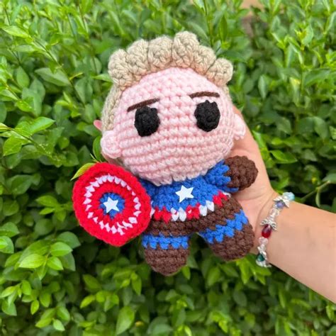 Capitán América Jumbo Crochetties