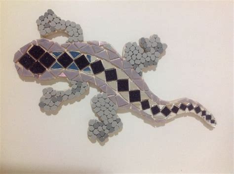 My Ungrouted Gecko Gecko Mosaic Progress