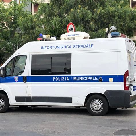 Palermo Due Incidenti In Via Sciuti E In Via Pacinotti Feriti E