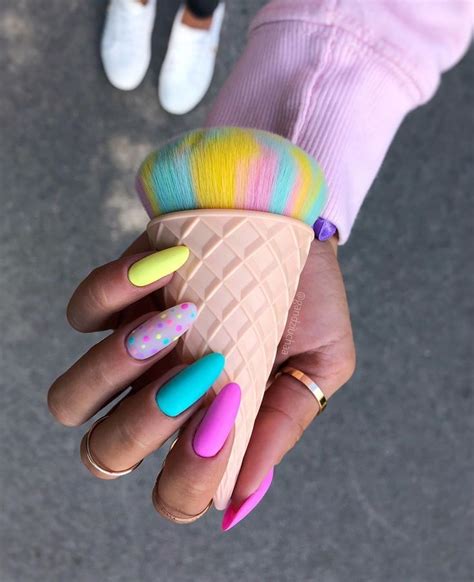 INDIGO DESIGNER сделал а публикацию в Instagram Ice Cream Brush