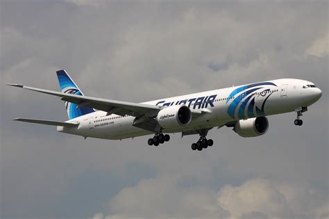 Неизвестные захватили самолет EgyptAir - Новости Украины - InfoResist