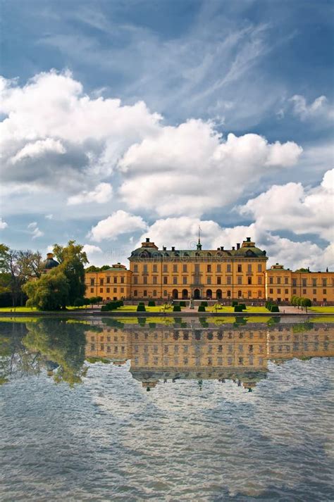 Drottningholm Palace Stockholm Stock Photo Image Of Water Wasa