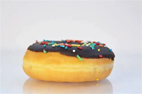 Donut Con Mordida Stock Photos Royalty Free Donut Con Mordida Images