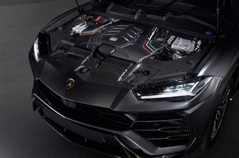 Lamborghini Urus Engine Specs