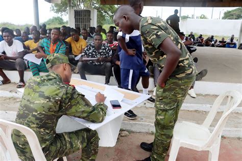 Recrutement Des Militaires Du Rang Sp Cialistes Candidats Consultez