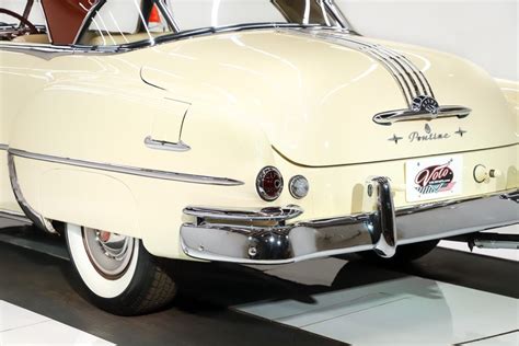 1950 Pontiac Catalina | Volo Museum