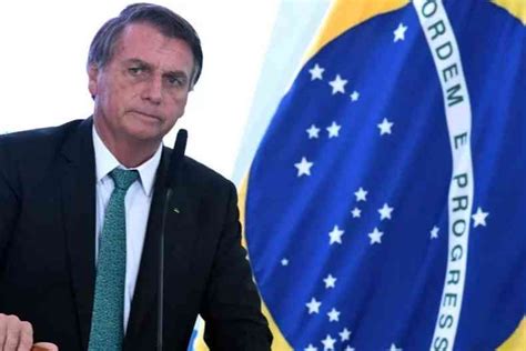 Governo é proibido de usar canais oficiais para promover Bolsonaro