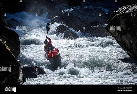 Training Day Extreme Kayaking World Championship 2015 Stock Photo Alamy