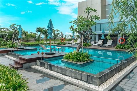 205m4d1 Mercure Pantai Indah Kapuk Hotel