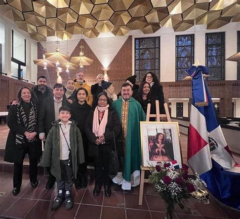 Embajada De Rd En Suecia Celebra Misa En Honor De La Virgen De La