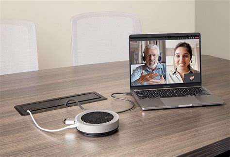 StarTech’s New Speakerphone And Dock Combo Is Ideal For Life On The Road