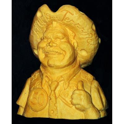 Damn Cool Pictures: The Cheese Lady's Cheese Sculptures