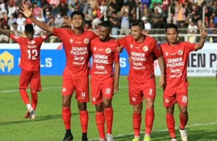 Liga 2 Semen Padang Curi Satu Poin Di Kandang PSDS Laman Riau