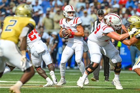 Breaking Down The Ole Miss Offense Viva The Matadors