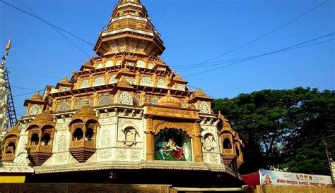 Shreemant Dagdusheth Halwai Ganpati Mandir, Budhwar Peth, Pune | WhatsHot Pune