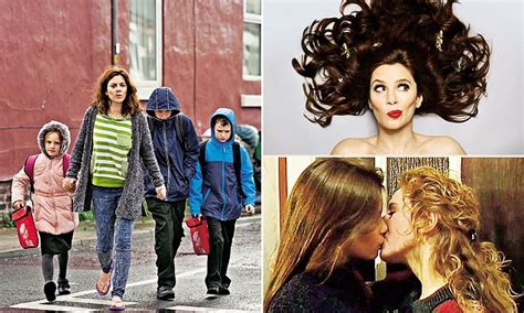 Anna Friel On Why She S Terrified Of Her Latest Nude Role Daily Mail Online