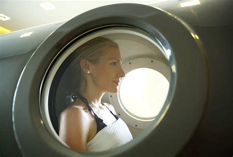 160,900+ Oxygen Stock Photos, Pictures & Royalty-Free Images - iStock