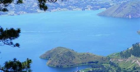 Keindahan Danau Toba, Objek Wisata di Sumatera Utara - Garnesia.com