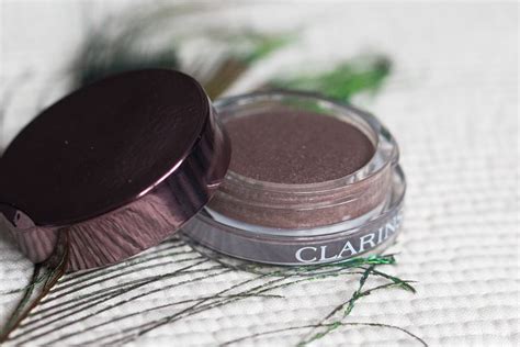 Мерцающие тени для век Clarins Ombre Iridescente Cream-to-Powder ...