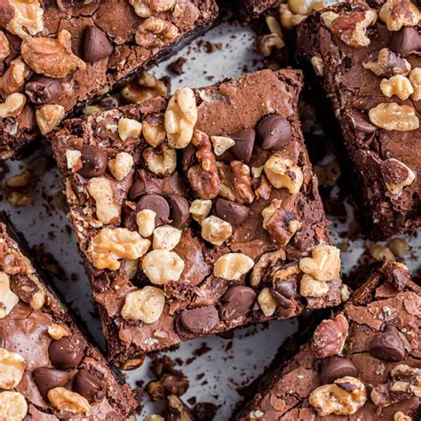 Chocolate Fudge Brownies With Walnuts