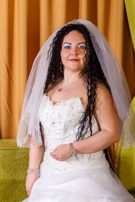 Chuppah Y Sillas Blancas En Una Boda Jud A Foto De Archivo Imagen De