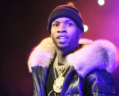 Tory Lanez Roasted On Social Media After Revealing Massive Hair Loss