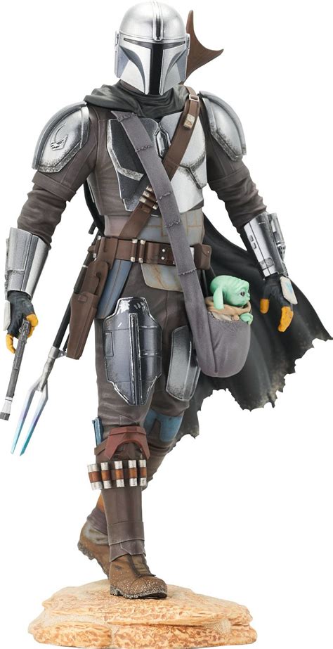 Star Wars The Mandalorian Premier Collection The Mandalorian And Grogu