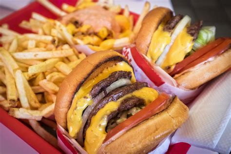 All Texas In N Out Burgers Were Closed Because Of Bad Buns [updated] Eater Austin