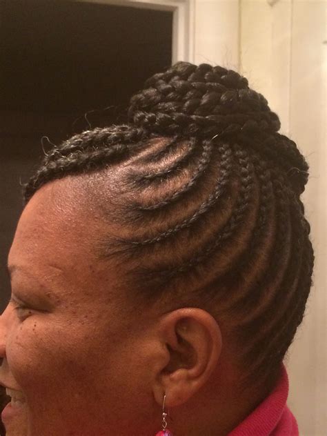 New accessories will soon accompany swooped to the side hairstyles 29