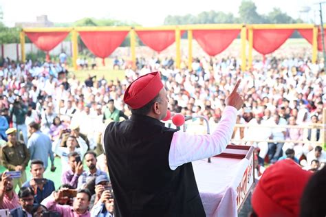 Samajwadi Party On Twitter मैनपुरी के किशनी में सपा का कार्यकर्ता