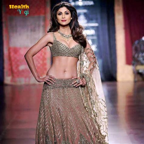 Shilpa Shetty Workout Routine And Diet Plan Health Yogi