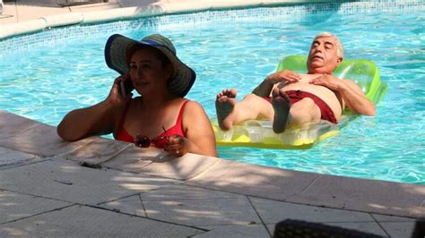 Hot Sexy Ozlem Tokaslan Bikini Pics