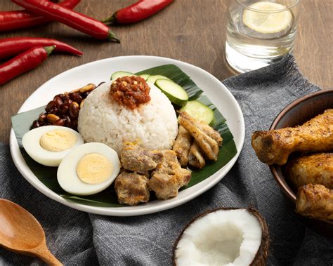 10 Bisnis Franchise Kuliner Terlaris 2024 Cepat Balik Modal