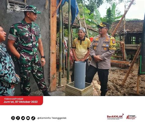 Sekda Trenggalek Dampingi Komandan Kodim Resmikan Sumur Bor