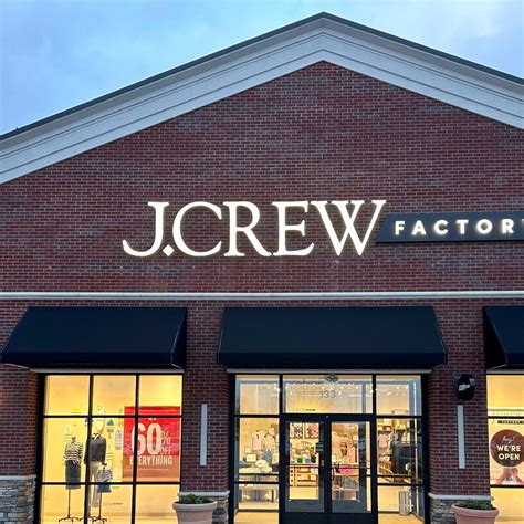 Meet Simon Cowell's Future Wife Lauren Silverman and Son - Parade