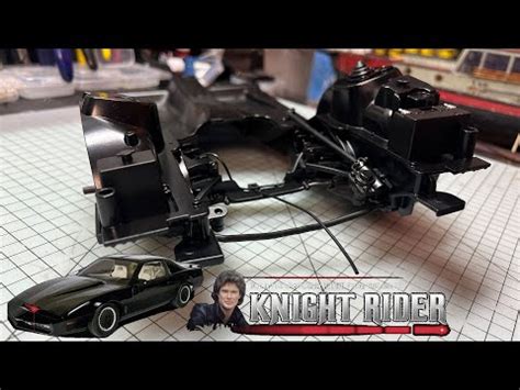 Fanhome Build The Knight Rider KITT Stages 11 14 Floor Pan And