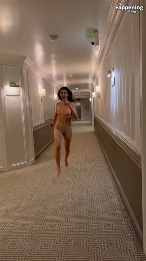 Alison Brie Nude Leaked The Fappening 4 Pics Video TheFappening