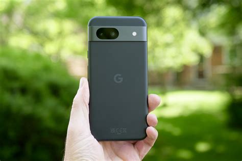 Here’s another hands-on look at the Google Pixel 9a’s radical new design