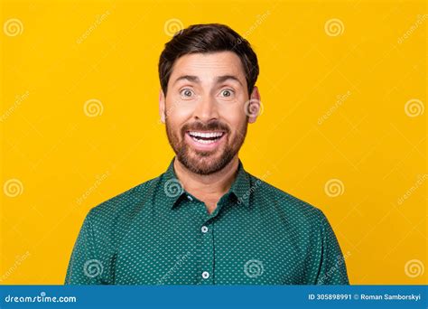 Photo Of Impressed Man With Brunet Hair Dressed Dotted Shirt Astonished Staring At Sale Isolated