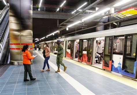 Metro de Quito amplía inducciones y operación comercial se pospone de