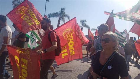 Sciopero Dei Metalmeccanici In Sicilia Cgil Alta Adesione Decine Di