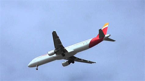 Iberia EC JQZ Airbus A321 YouTube