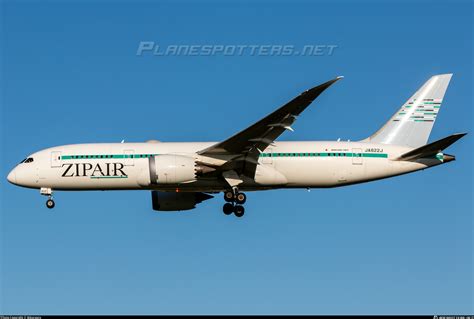 JA822J ZIPAIR Tokyo Boeing 787 8 Dreamliner Photo by Māuruuru ID