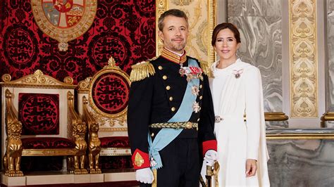 Official Portraits Mark Denmarks New Royal Era With King Frederik X