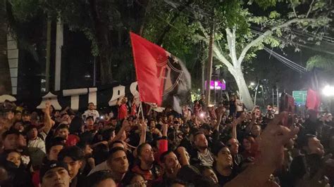 Liguilla Liga MX Atlas convive con su afición en la serenata previa al